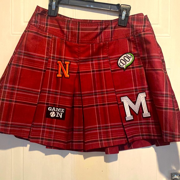 NOBO. Size M(7-9) Burgundy - Picture 1 of 1